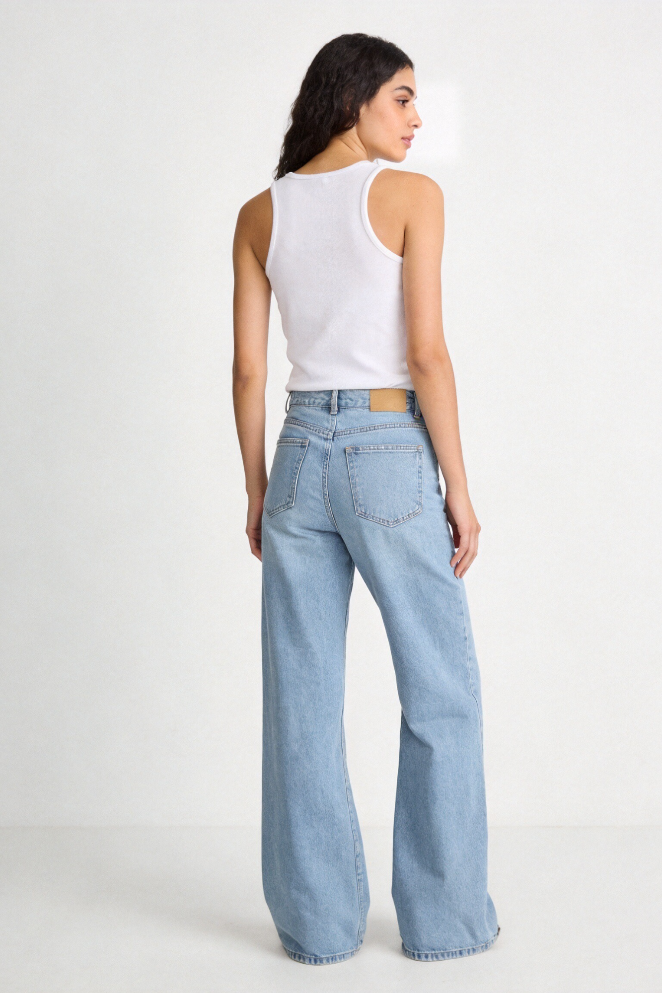 Haut en coton avec détails cloutés