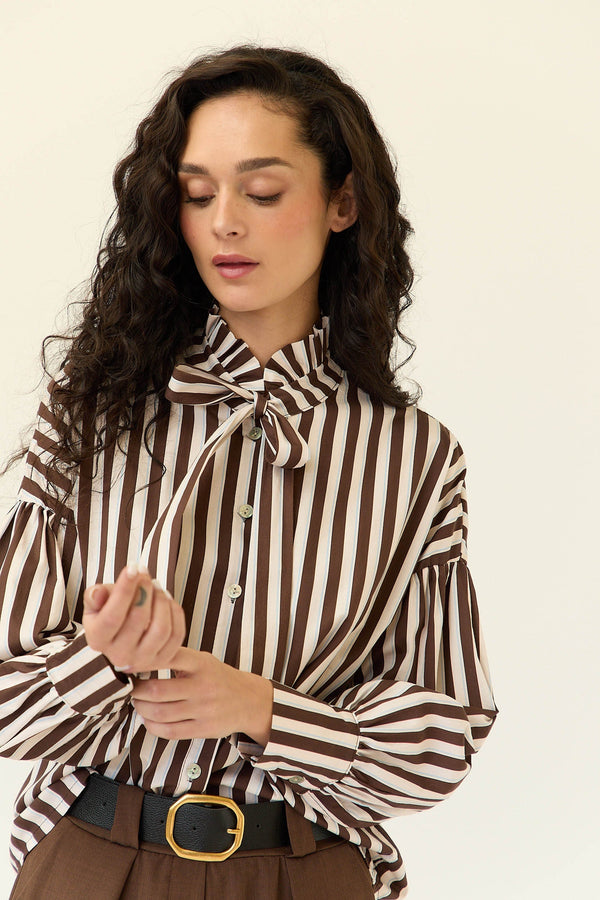 Chemise rayée à nœud col marron