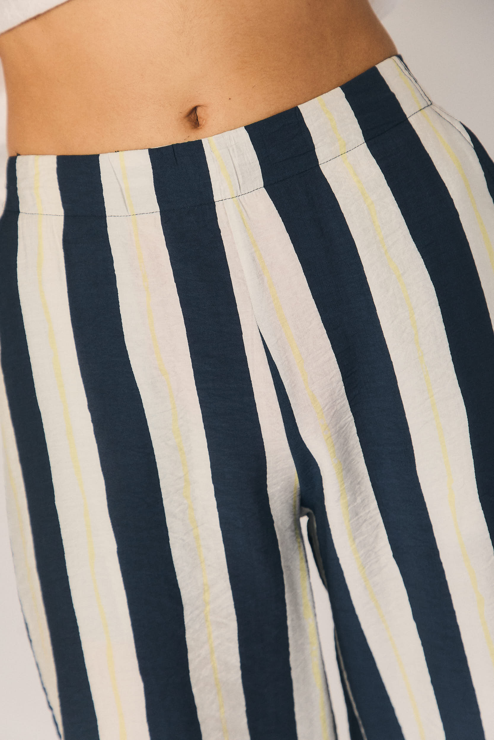Pantalon fluide à rayures marinière