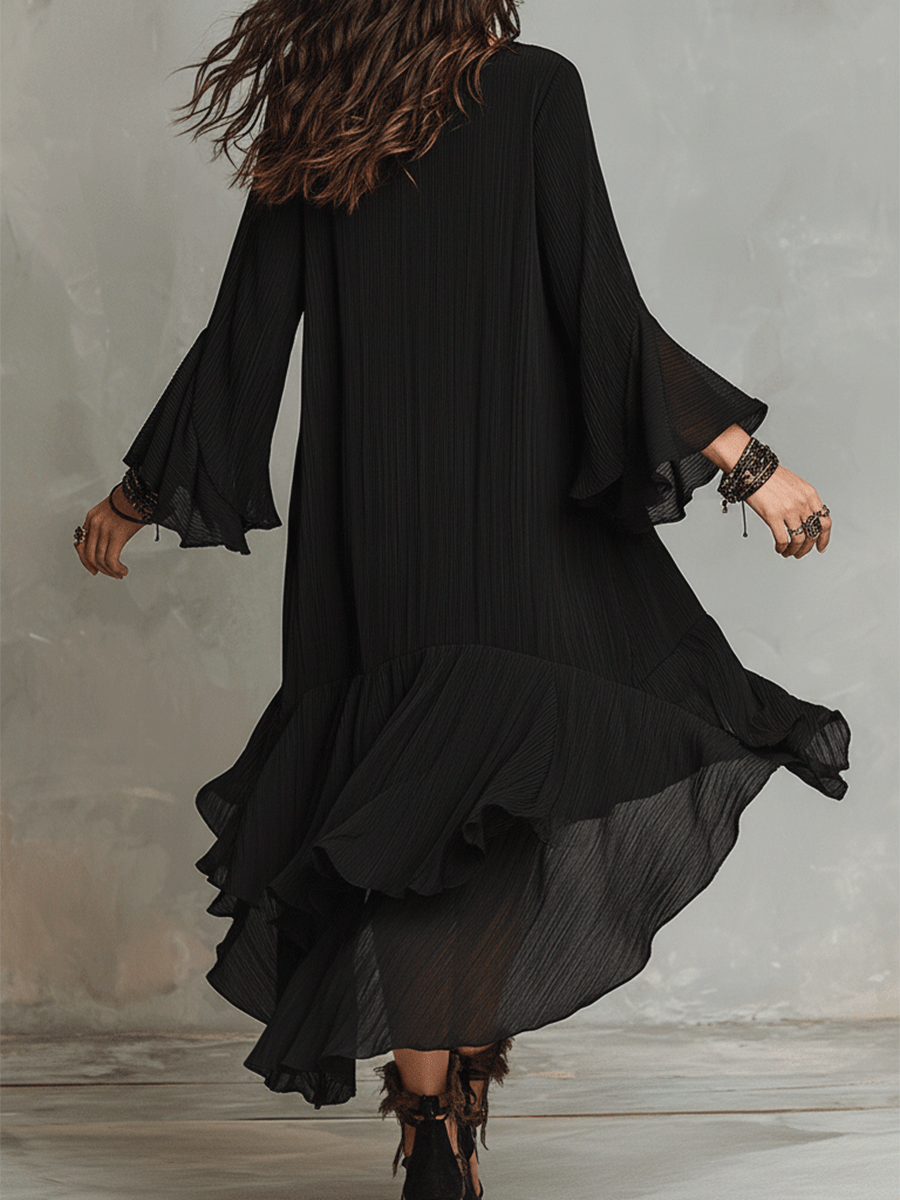 Élégante robe midi asymétrique bohème noire plissée