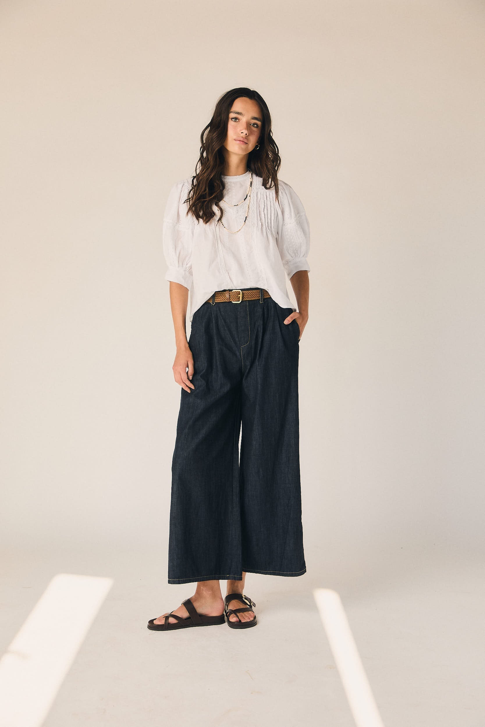 Blouse dentelle à plis nervures blanche