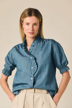 Chemise chambray à manches courtes et volants bleu