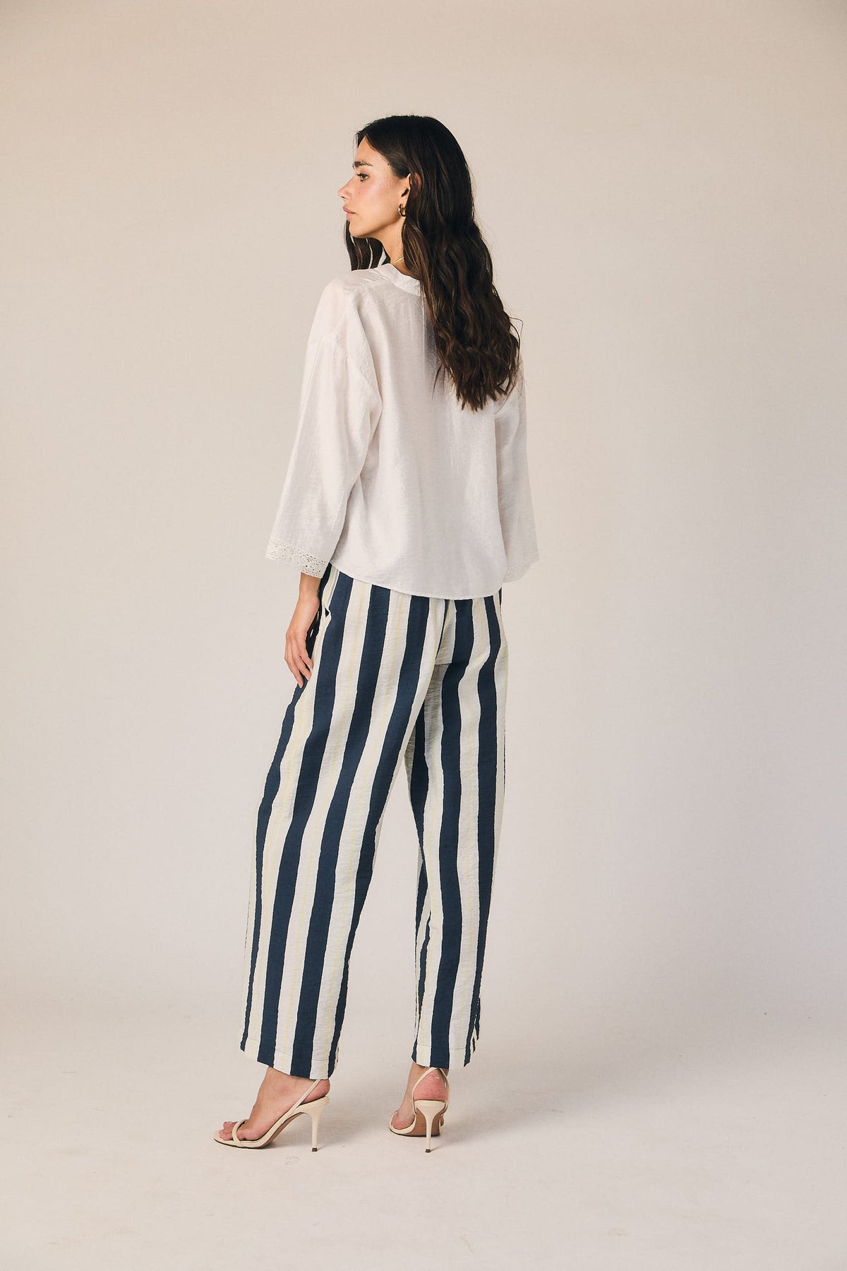 Pantalon fluide à rayures marinière