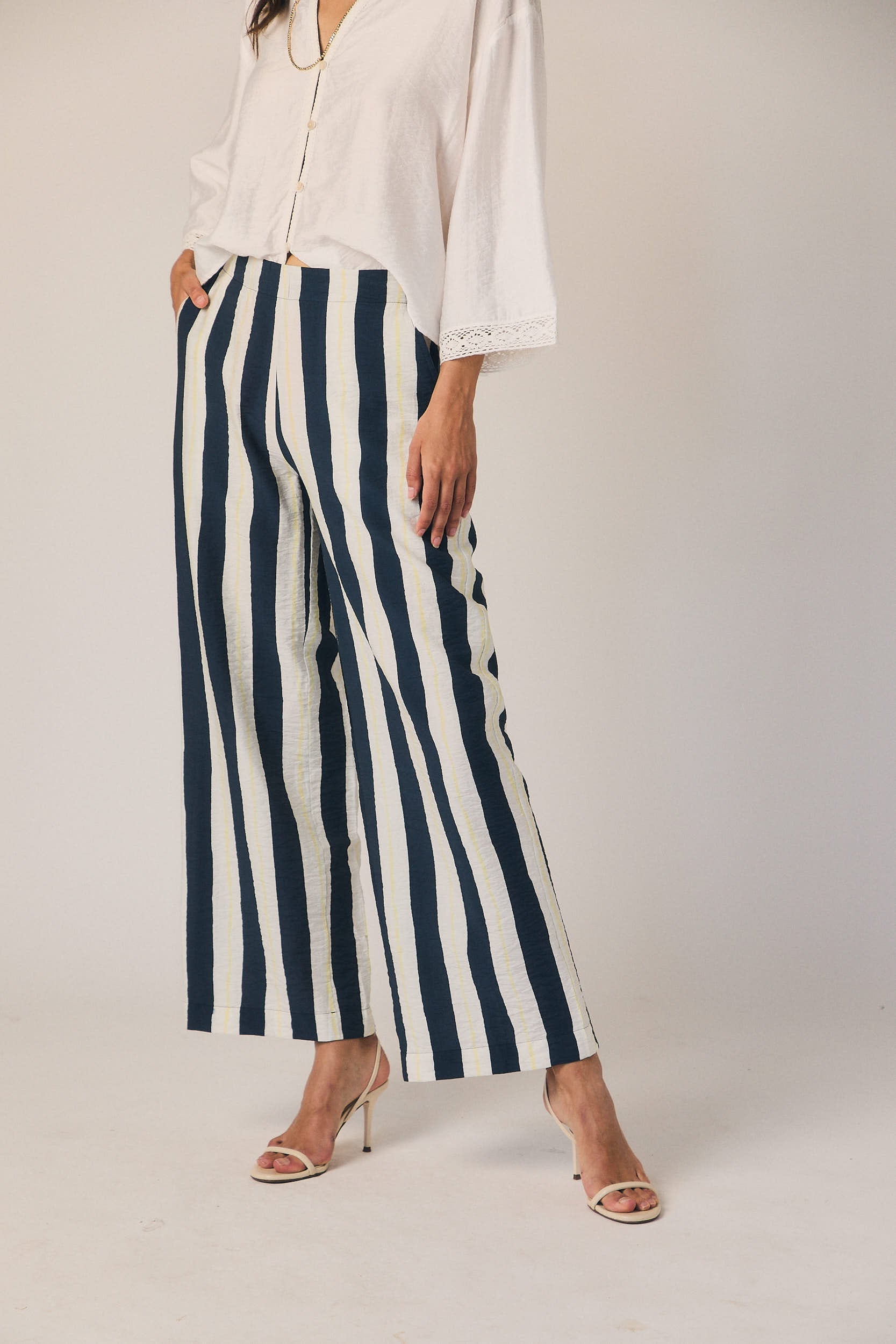 Pantalon fluide à rayures marinière